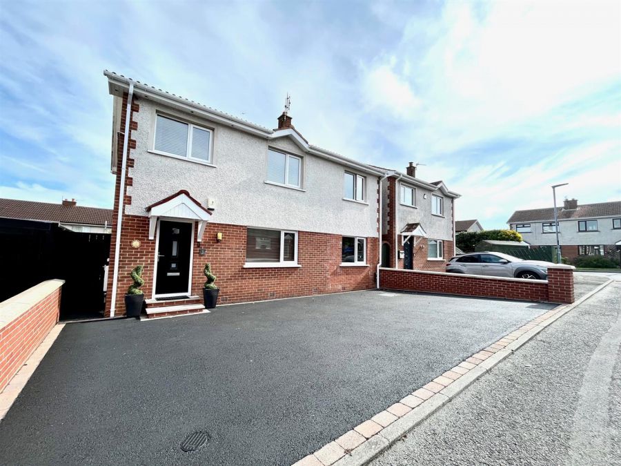 3 Audleys Close, newtownards, BT23 8WF