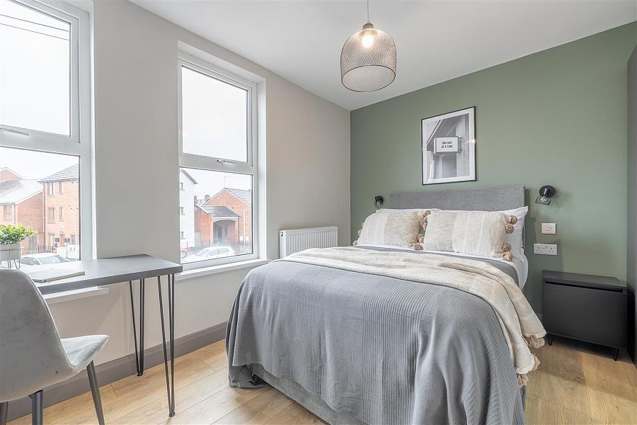 Rm 1 & 4, 300 Beersbridge Road, belfast, BT5 5DY