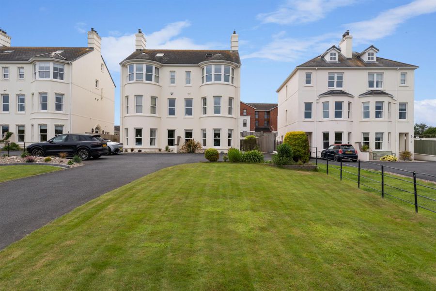 4 Warren Villas, donaghadee, BT21 0QU