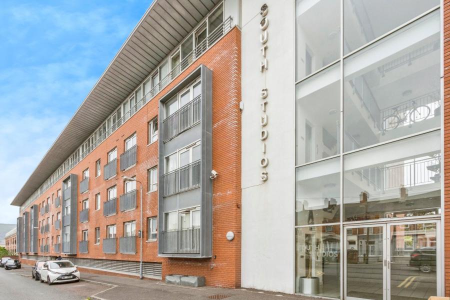 Flat 2 South Studios, 85 Tates Avenue, balmoral, belfast, BT9 7BS