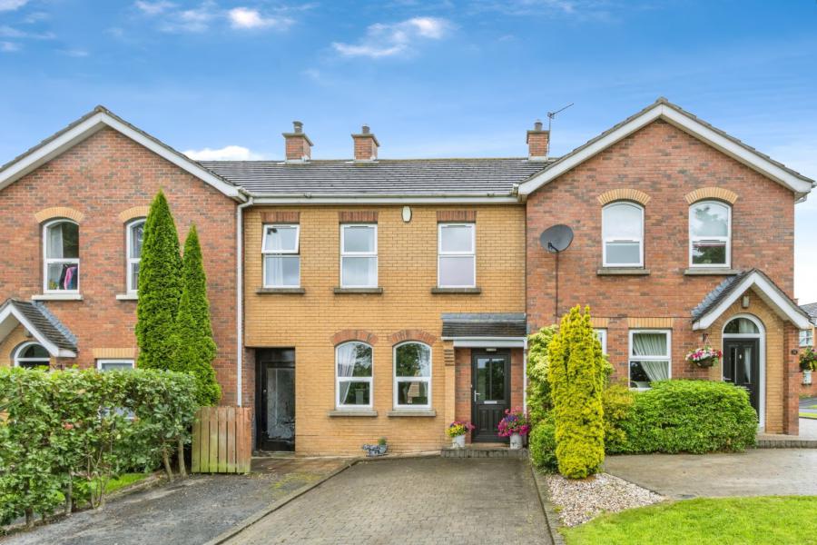 33 Peel Gardens, ballinderry upper, lisburn, BT28 2ES