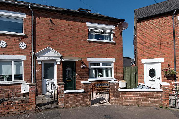 28 Torrens Gardens, belfast, BT14 6JB