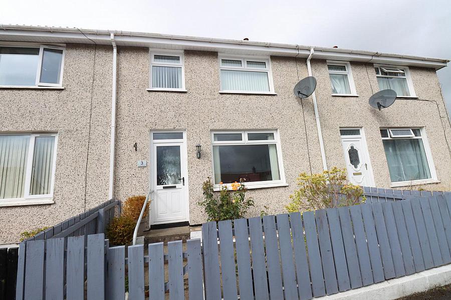 3 Lacken Gardens, newtownabbey, BT36 6BJ