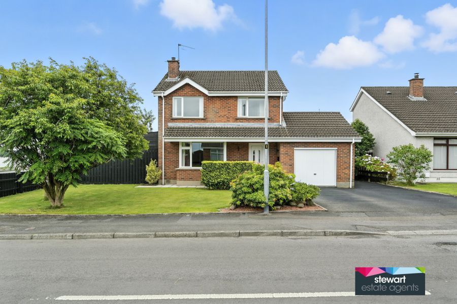 2 Deramore Avenue, moira, BT67 0PY