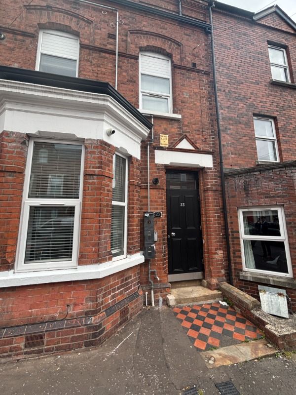 Apt 3, 23 Fitzroy Avenue, belfast, BT7 1HS
