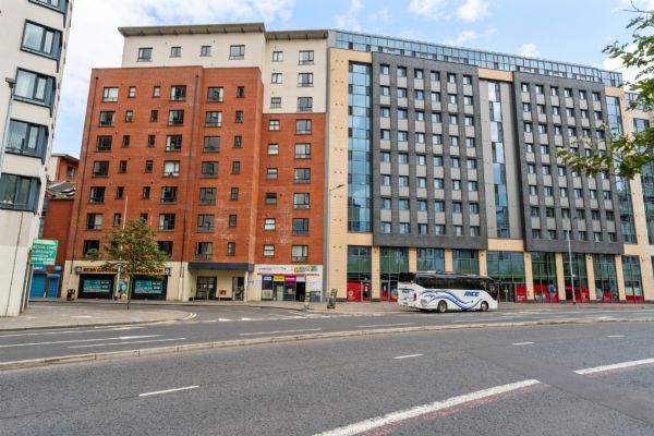 101 College Court Central, belfast, BT1 6BF