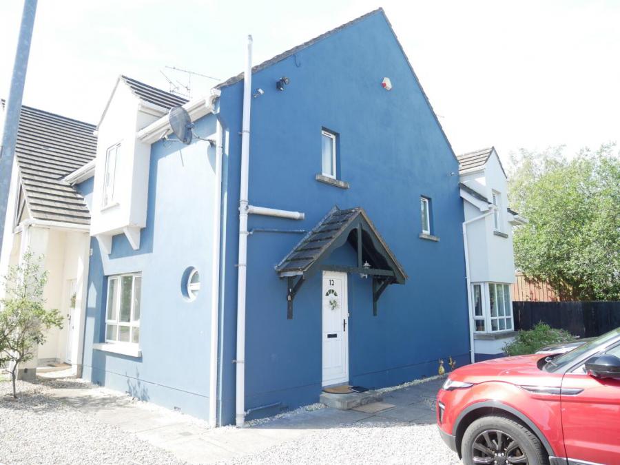 12 Drumclay Court, enniskillen, BT74 6NS