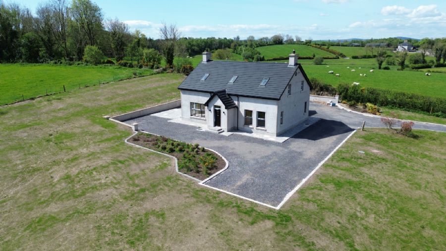 118 Creevehill Road, fivemiletown, BT75 0SX