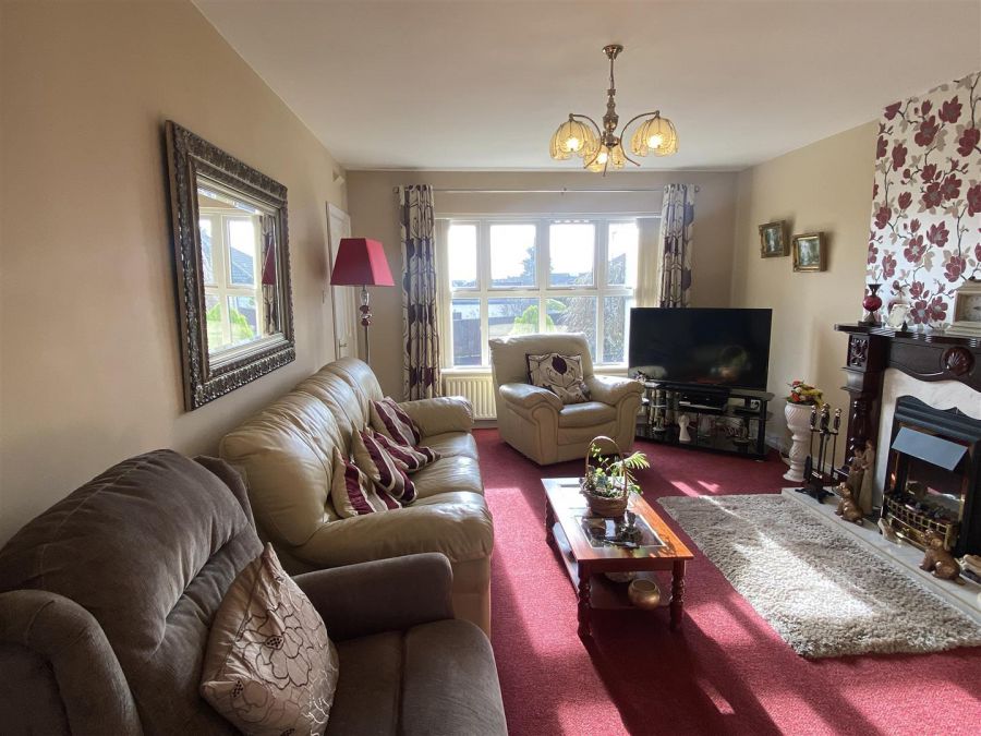 19 Blacksgrove, ballymena, BT43 6AS