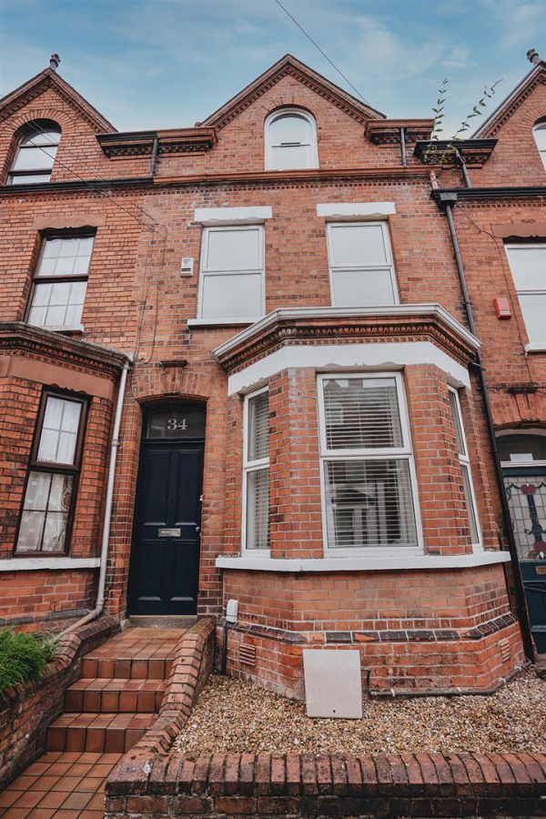 34 Elaine Street, belfast, BT9 5AR