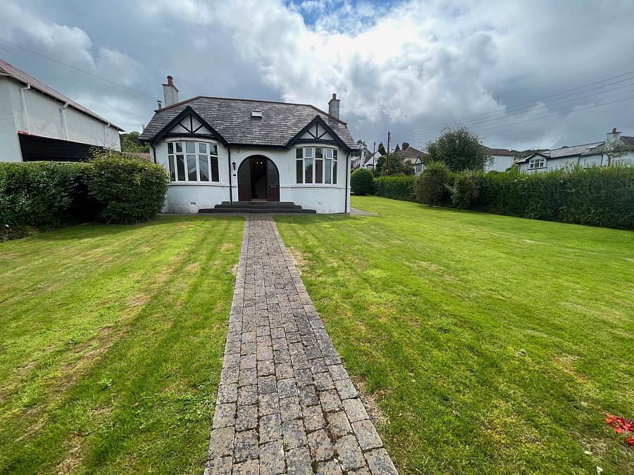 38 Demesne Road, holywood, BT18 9NB