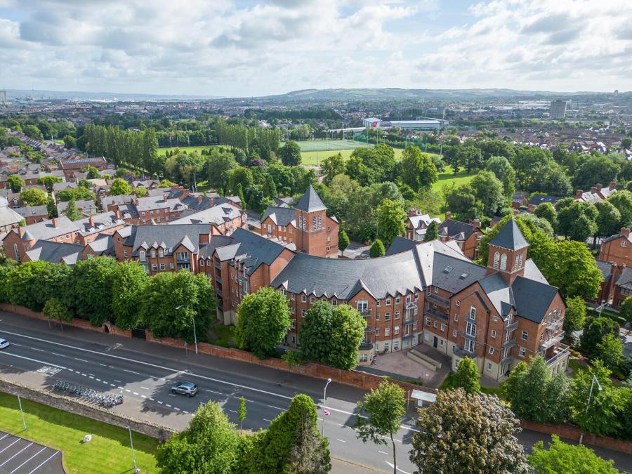 Apt 21, Apt 21, Bell Towers South 3 Ravenhill Road, belfast, BT6 0GR