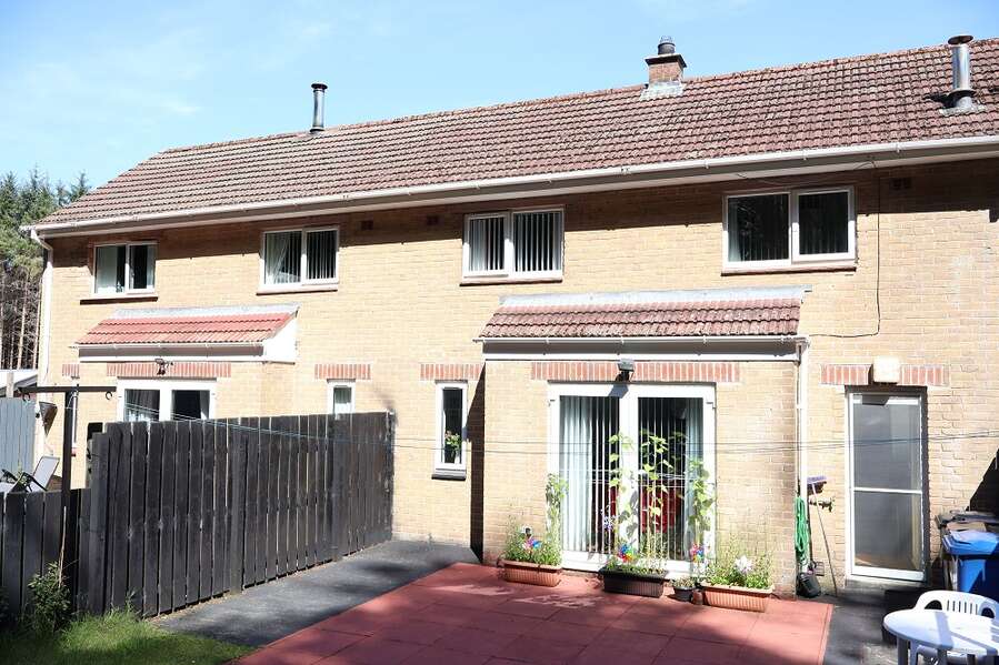30 Shackleton Crescent, ballykelly, limavady, BT49 9PT