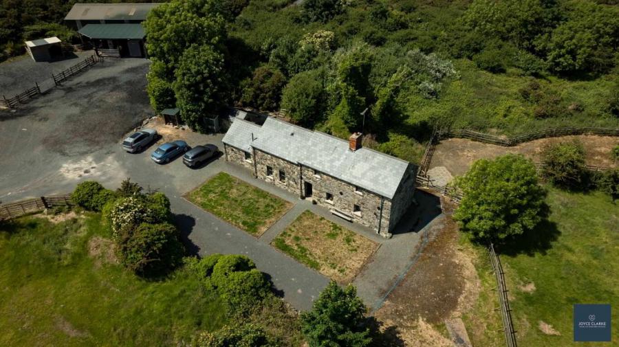 25b, Magheralone Road, ballynahinch, BT24 8ND