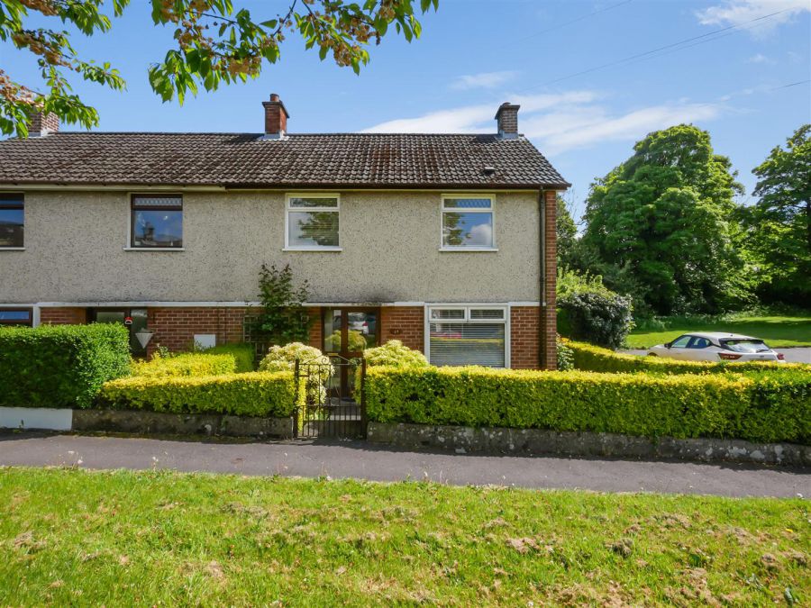 15 Castlecoole Park, Belvoir Park, belvoir, belfast, BT8 7BE