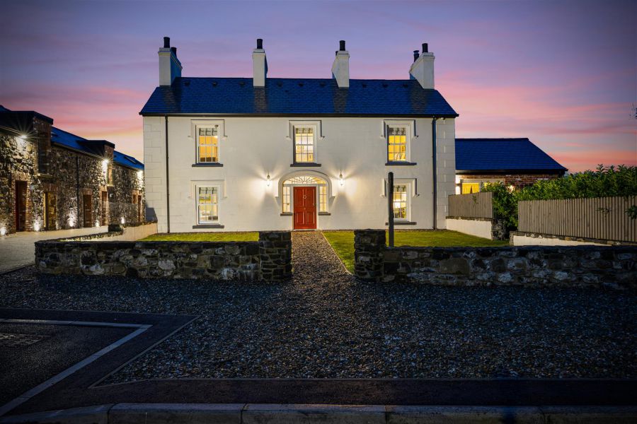 The Farm House 6 Corrstown Lane, portrush, BT56 8FX