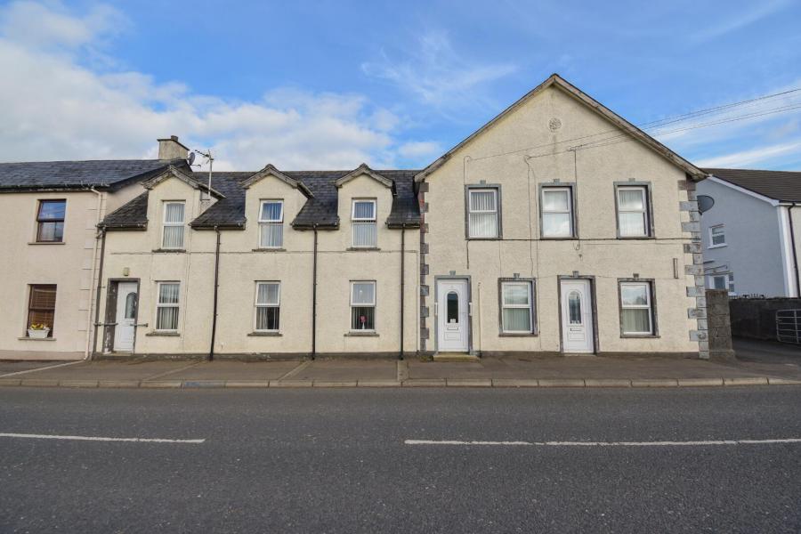4x Flats Yard & House, 30a, 30b, 30c, 32a, 32b Ballycregagh Road, cloughmills, ballymena, BT44 9LB