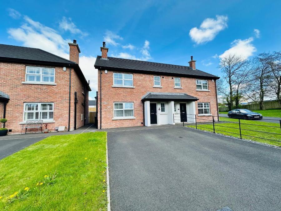 19 Park View, ballymena, BT43 6FR
