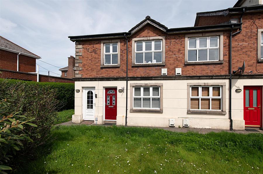 1a Hillsborough Court, carryduff, belfast, BT8 8SU