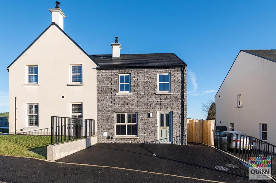 12 Monteith Meadows, banbridge, annaclone, BT32 5AP
