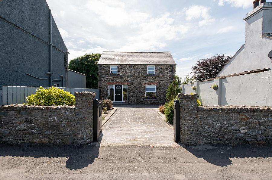 34 Main Street, killough, BT30 7QD