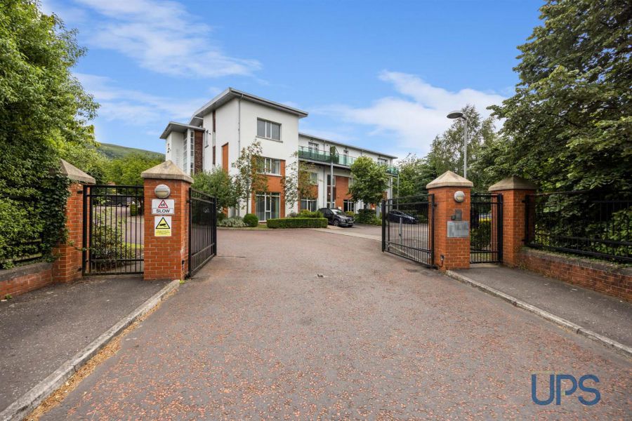 9 Old Brewery Lane, glen road, belfast, BT11 8QZ