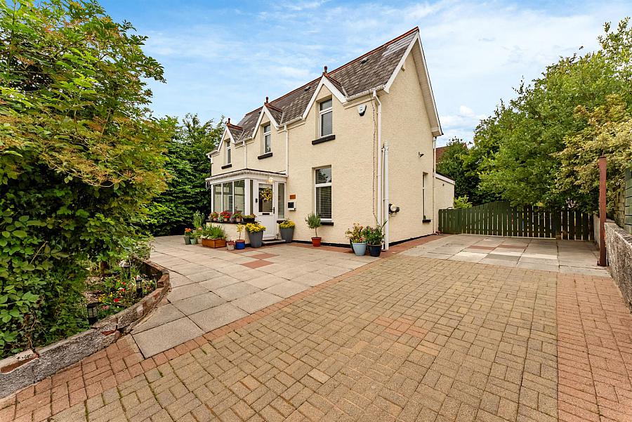 9 Inniscoole Park, newtownabbey, BT36 6JD