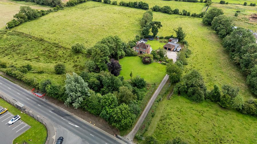 650 Antrim Road, newtownabbey, BT36 4RG