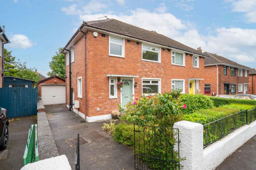 14 Carolhill Park, belfast, BT4 2FF
