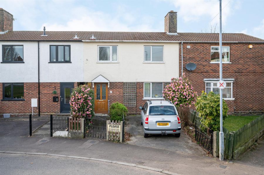 27 Thornhill Parade, belfast, BT5 7AT