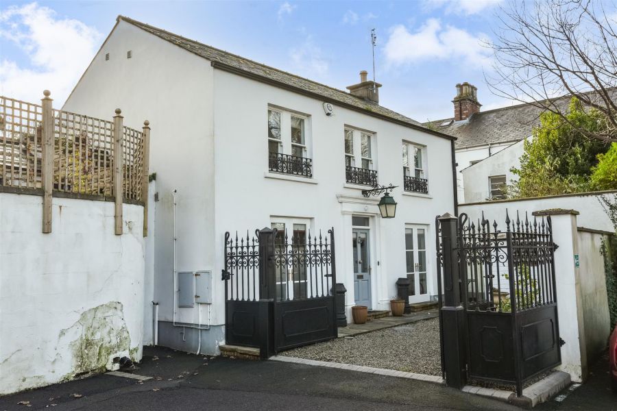 1 Victoria Close, holywood, BT18 9BW