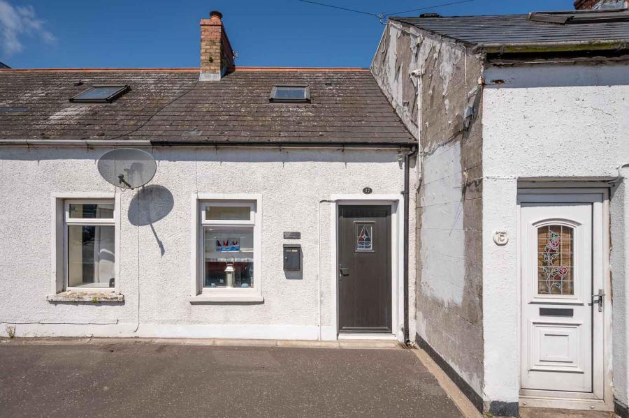 Breeze Cottage, 17 High Street, ballyhalbert, BT22 1BL