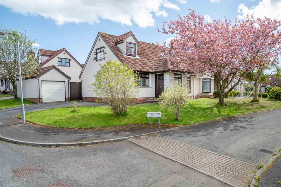 28 Irvine Park, bangor, BT19 7XR
