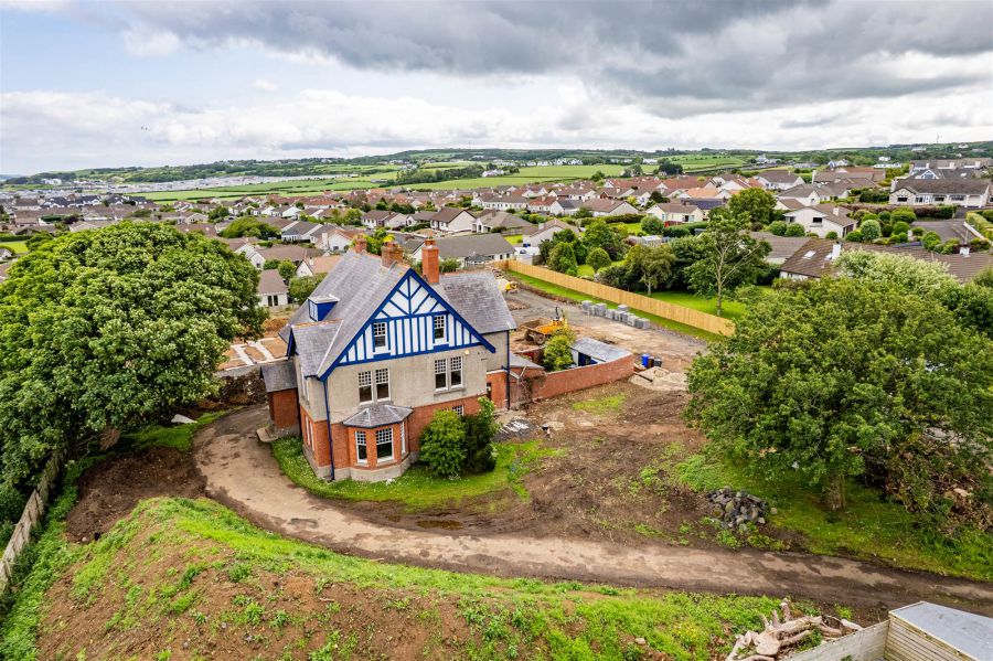 Briarfield House, hopefield road, portrush, BT56 
