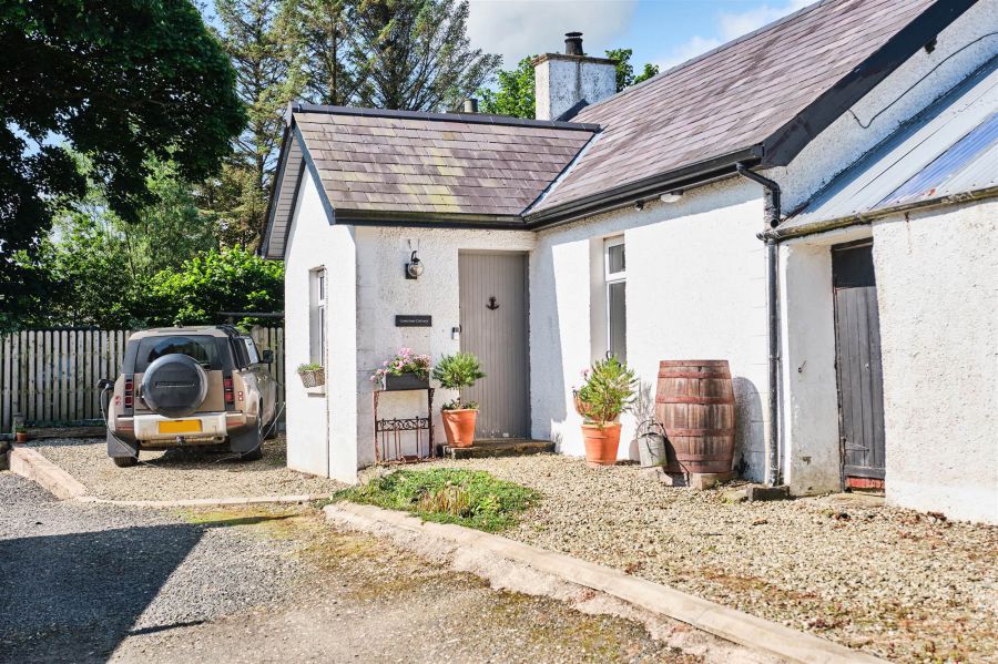 Christmas Cottage 64a Whitepark Road, ballycastle, BT54 6LP