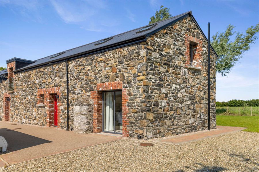 3 Corrstown Lane, portrush, BT56 8FX