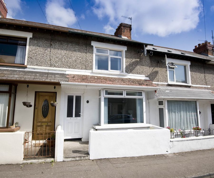 8 Hewitt Parade, ballyhackamore, belfast, BT5 6JT 