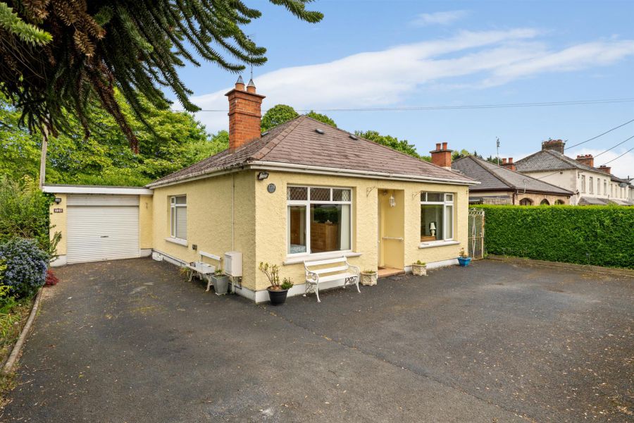 128 Comber Road, dundonald, belfast, BT16 2BP