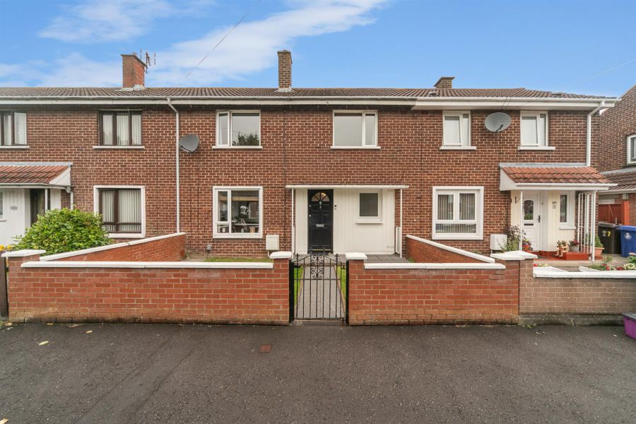 9 Knock Grove, knock, belfast, BT5 6GF