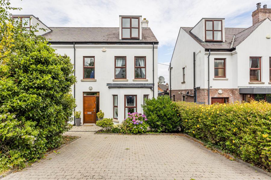 6 The Homestead, drumbeg, lisburn, BT27 5WB