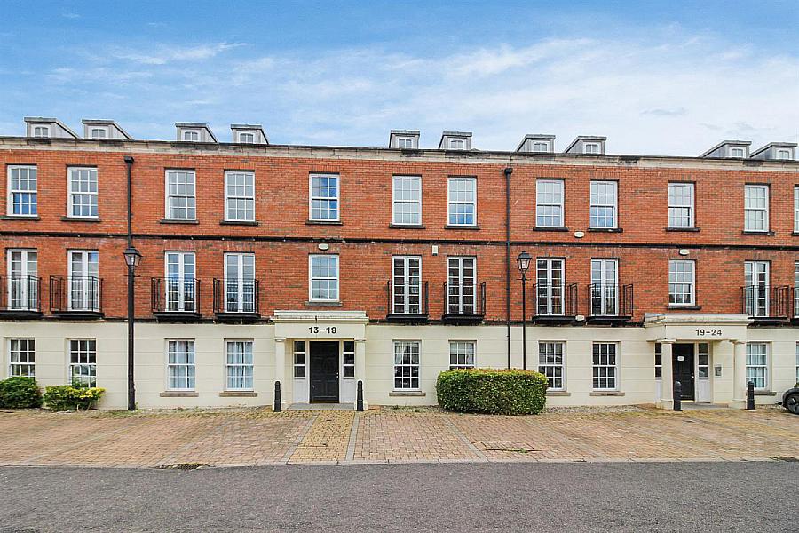 16 Rugby Square, rugby parade, belfast, BT7 1PY