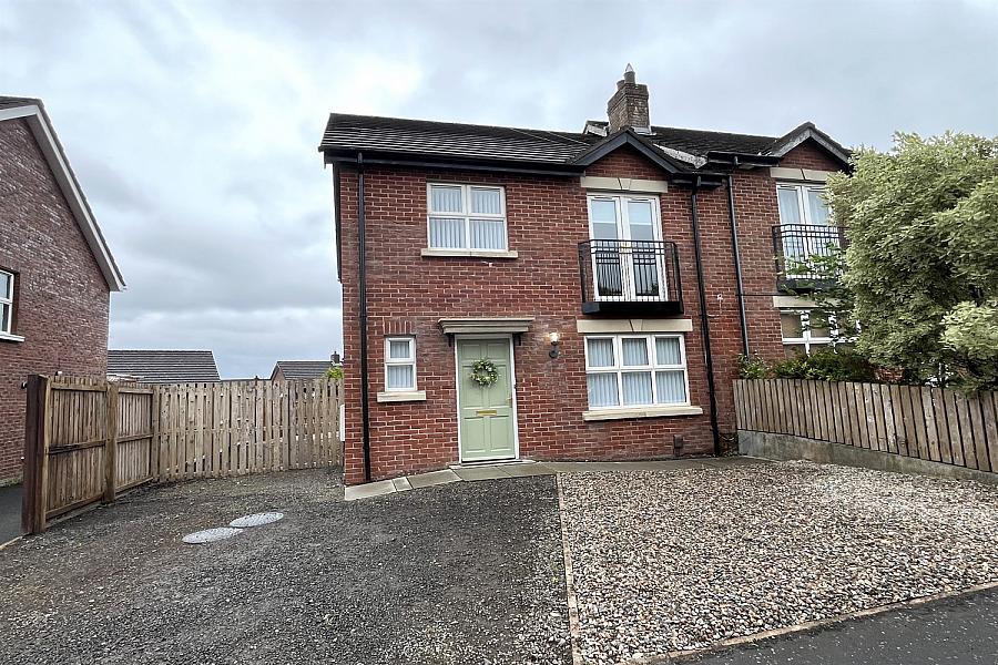 30 Thornberry Avenue, ligoniel, belfast, BT14 8EH