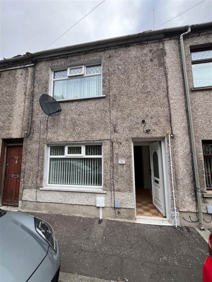 74 Bank Road, larne, BT40 3AN
