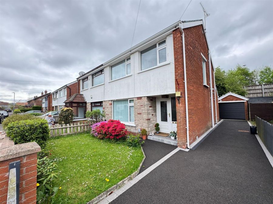 9 Rose Drive, antrim road, newtownabbey, BT36 5HB