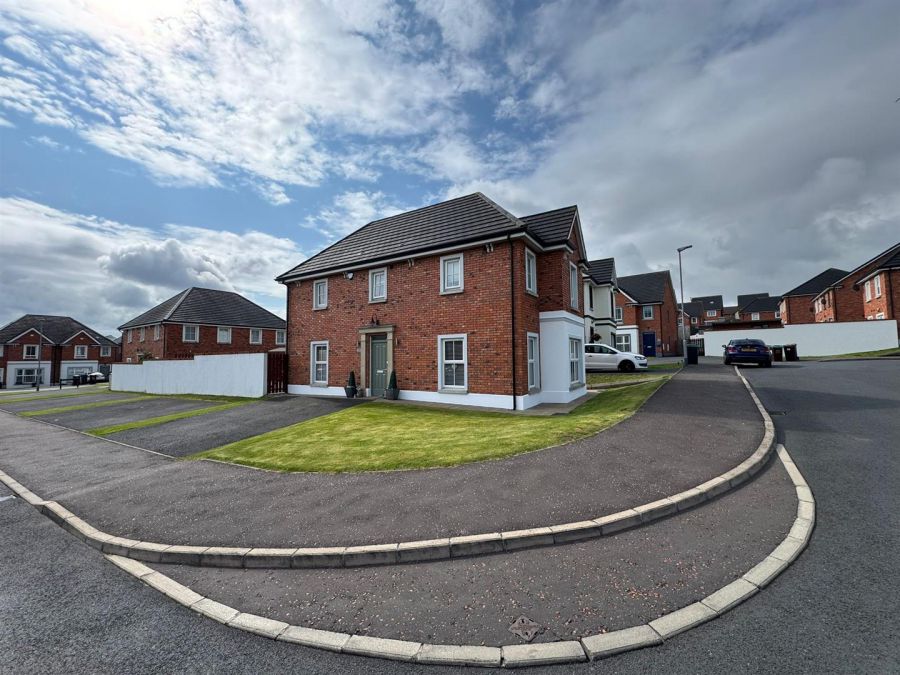 1 Foxton Park, ballycraigy road, newtownabbey, BT36 5QG
