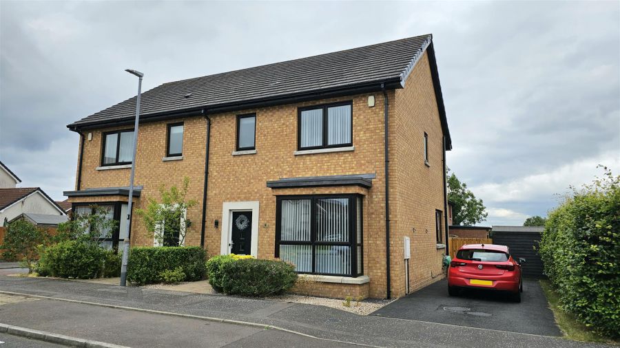 4 Bashford Drive, carrickfergus, BT38 9TW