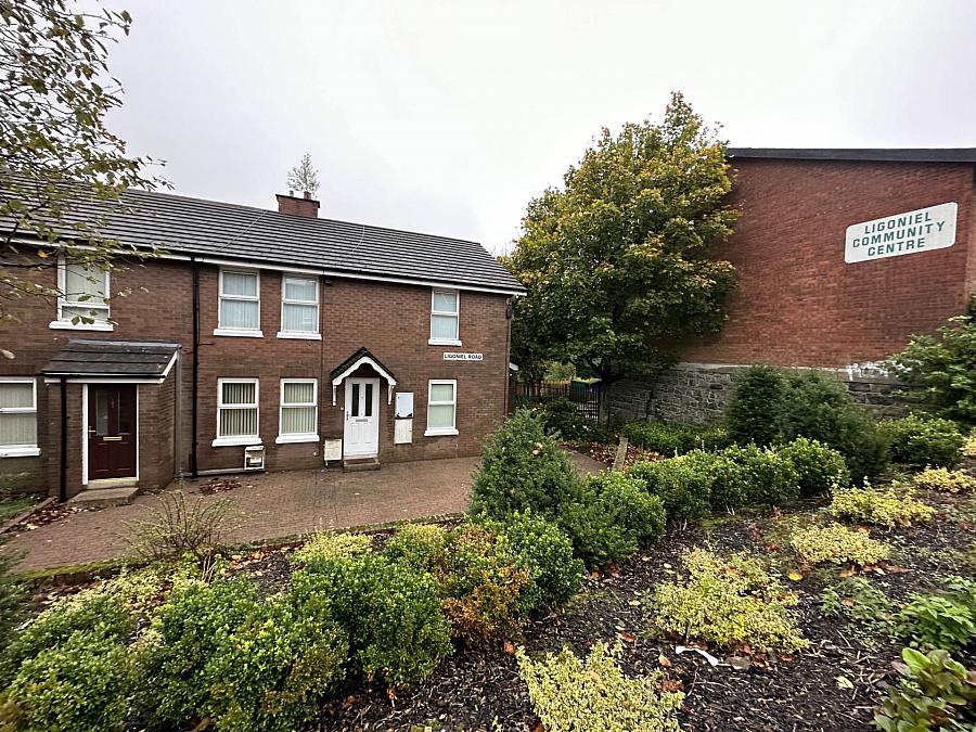 126 Ligoneil Road, belfast, BT14 8DS